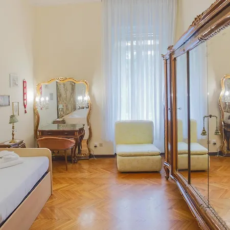 Triestevillas Retro' Decor Laghi, 7guests * Trieste