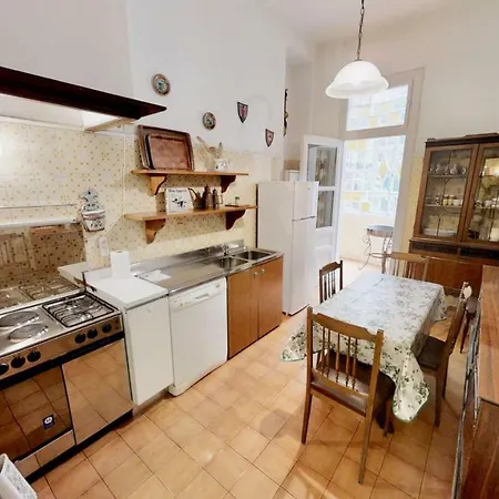 Triestevillas Retro' Decor Laghi, 7guests